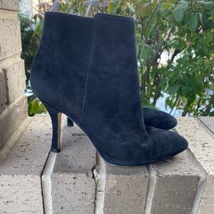 Via Spiga Black Suede Heeled Ankle Boots